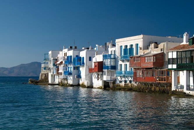 Walking Tour in Mykonos Town & Secluded Beach Picnic - Key Points