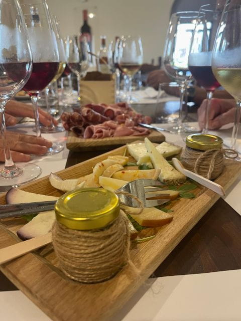 Walking tour in Naples - Practical Tips for a Great Experience