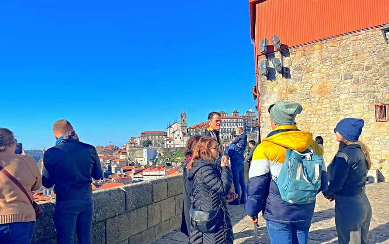 Walking Tour in Porto - Private Service 2 hours - The Itinerary: From Hills to Rivers