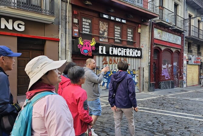Walking tour of Pamplona - Price, Logistics, and What It Means for You