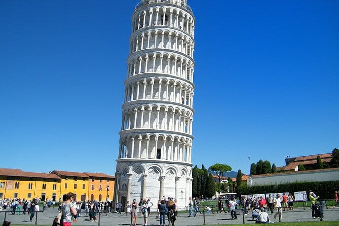 Walking Tour of Pisa: Leaning Tower & Miracle Square - Pisa Walking Tour: Leaning Tower & Miracle Square — A Close-Up Look