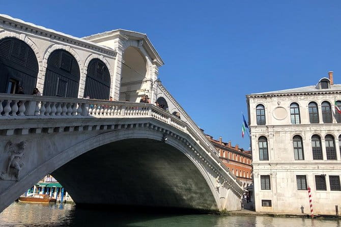 Walking Tour of Venice from St. Mark's Square to Rialto - The Value of Guided Walking Tours in Venice