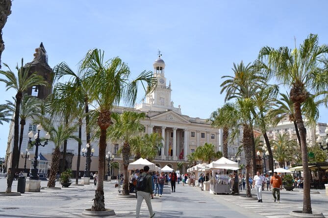 Walking Tour through Cádiz: Stories from the hand of a local guide - FAQs