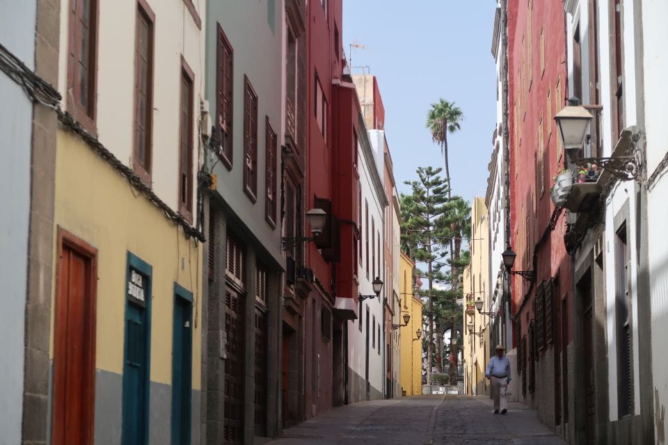 Walking Tour Vegueta (Old Town Las Palmas) - Admiring Canarian Architecture
