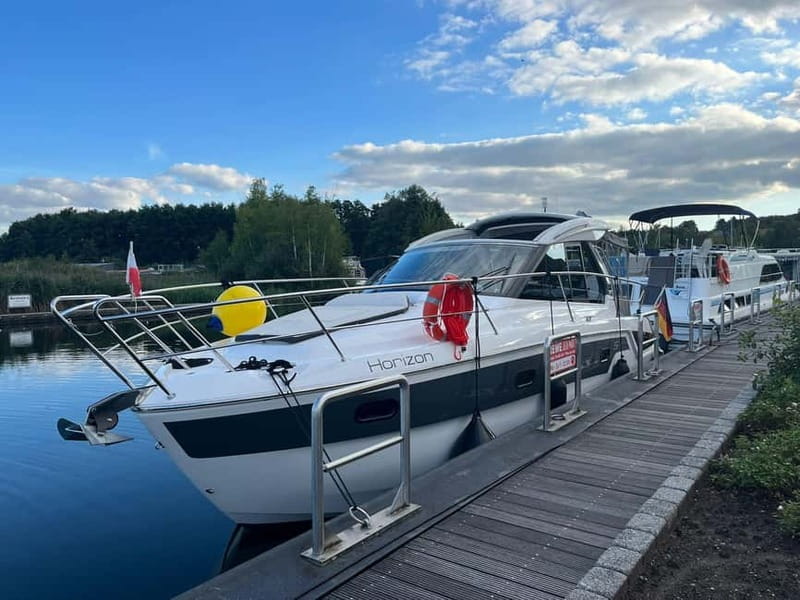 Waren (Müritz): Fun Cruise motor yacht with skipper - 8 hours - Key Points / Takeaways