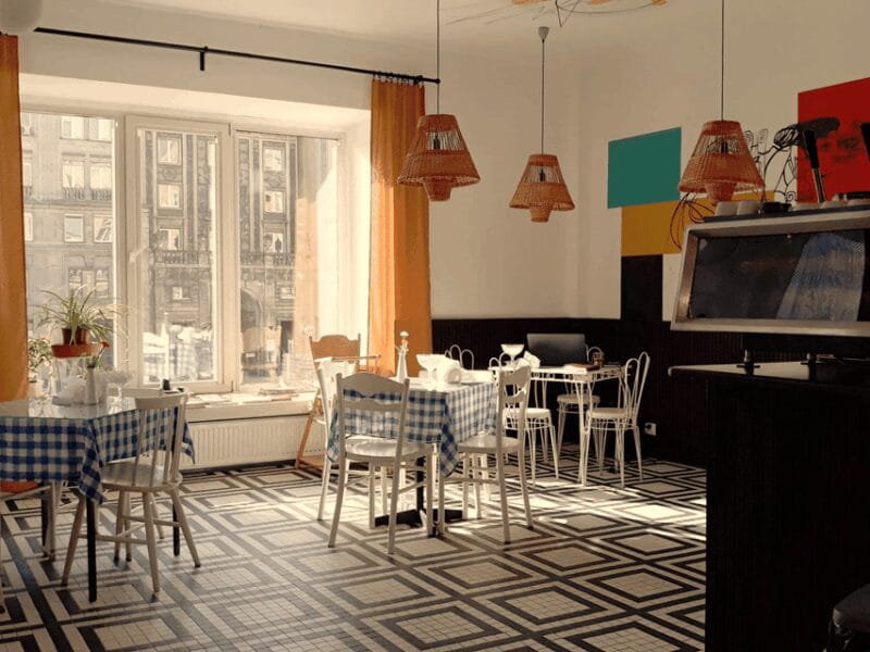 Warsaw: Communism Tour in an Original Socialist Van - Visiting the Museum of Life Under Communism