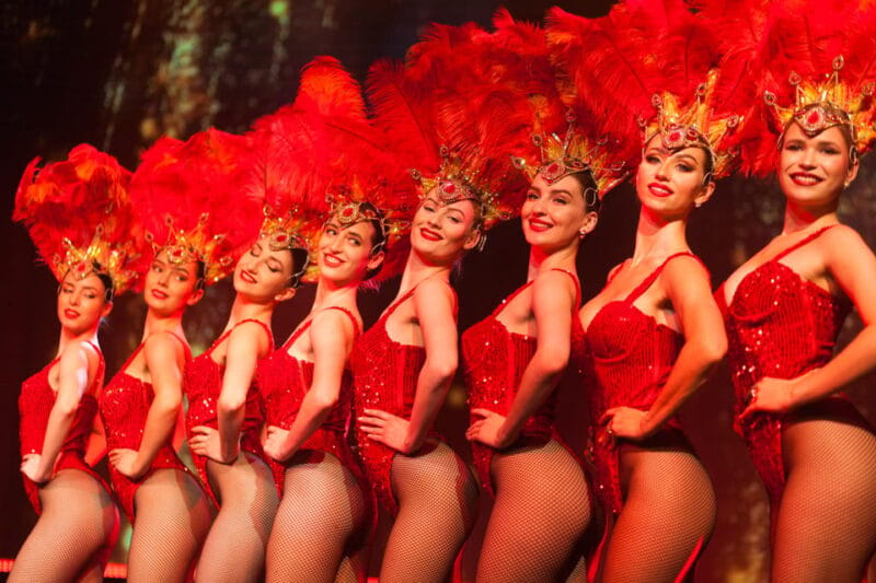 Warsaw: Dinner Show at Sabat Theatre - FAQ