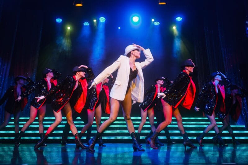 Warsaw: Live Show at Sabat Theatre - Final Thoughts: Who Should Consider Visiting Sabat Theatre