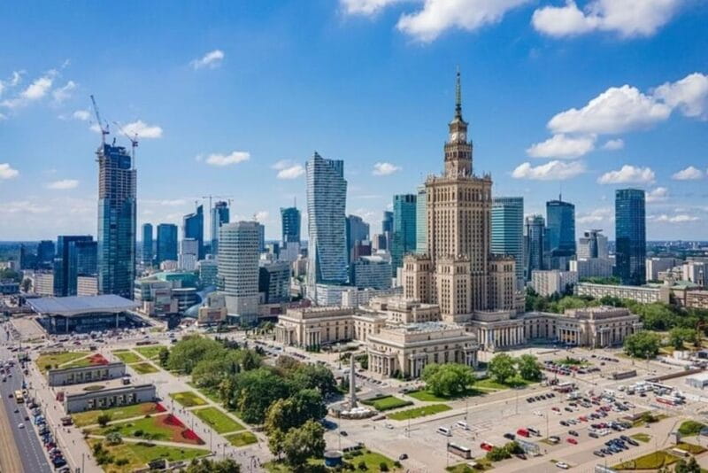 Warsaw : Must-See Walking Tour With A Guide - Key Points / Takeaways