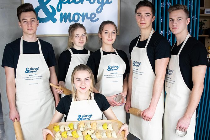 Warsaws No 1 Cooking Class-Polish Dumplings With Liqueur Tasting - Meeting Point and Arrival