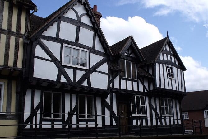 Warwickshire & Stratford-Upon-Avon Self-Guided Audio Tours - FAQs