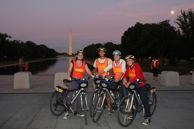 Washington DC Sites at Night Guided Bicycle Tour - Convenient Way to Explore