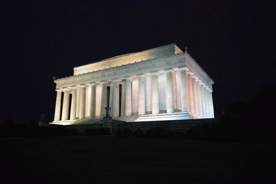 Washington DC: Small-Group 3-Hour Night Tour - Comfortable Transportation