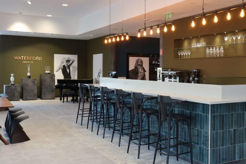 Waterford: House of Waterford Factory Tour - Behind the Scenes: From Molds to Masterpieces