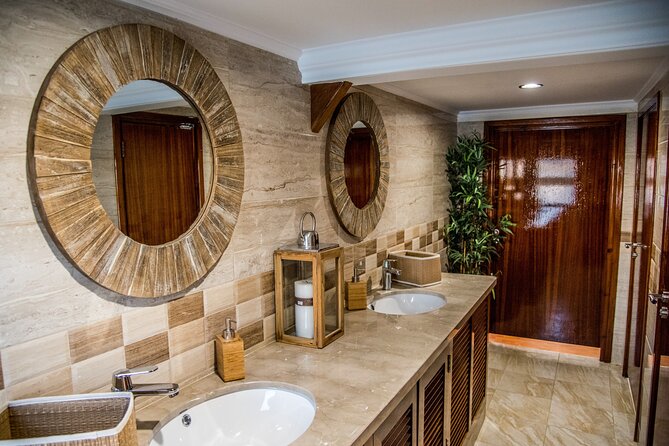 Wave Dancer Half Day BBQ Cruise - All Inclusive - Inclusion Details