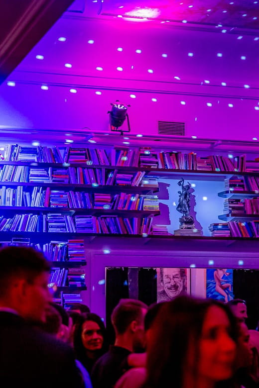 Weekend Night @ The 2nd Floor Secret Club (House / Tech) - Entering the Secret: A Unique Prague Nightspot