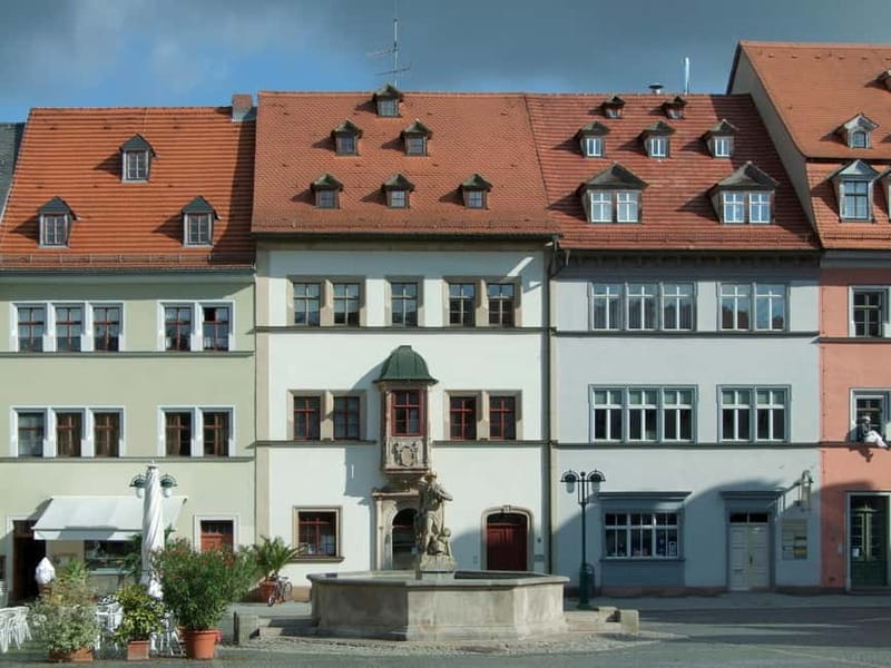 Weimar: Express Walk with a Local in 60 minutes - Key Points / Takeaways