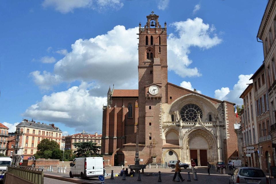 Welcome to Toulouse: Private Walking Tour With a Local - Inclusions and Exclusions