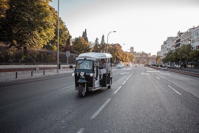 Welcome Tour to Madrid in Private Eco Tuk Tuk - Cancellation Policy