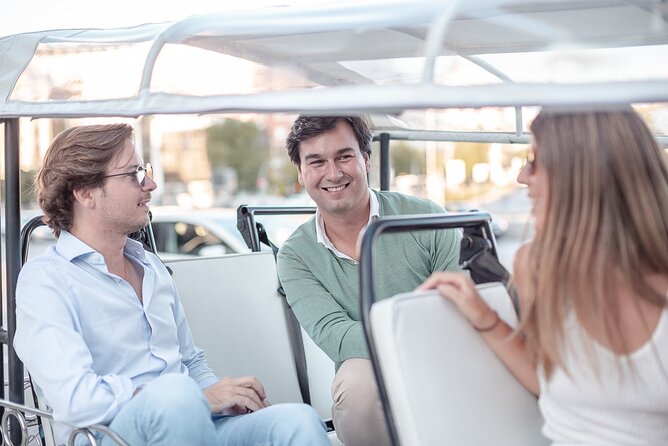 Welcome Tour to Madrid in Private Eco Tuk Tuk - Exploring Madrids Must-See Highlights