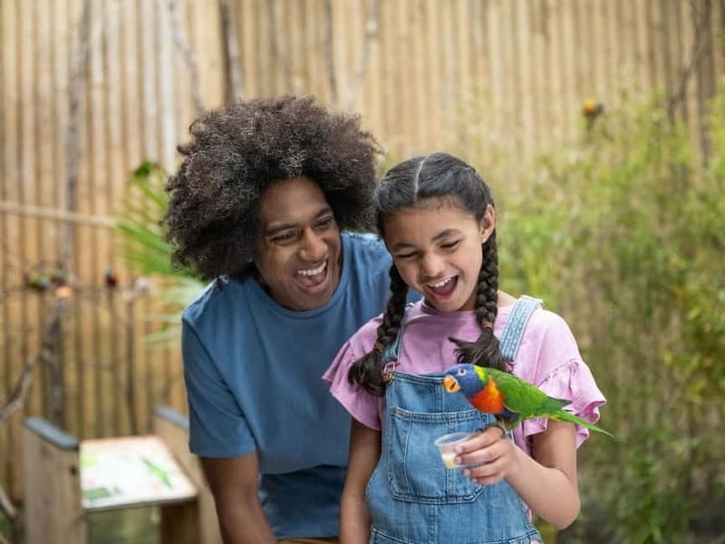 West Midlands Safari Park: Day Admission Ticket - African and Asian Animal Trails: A Journey across Continents