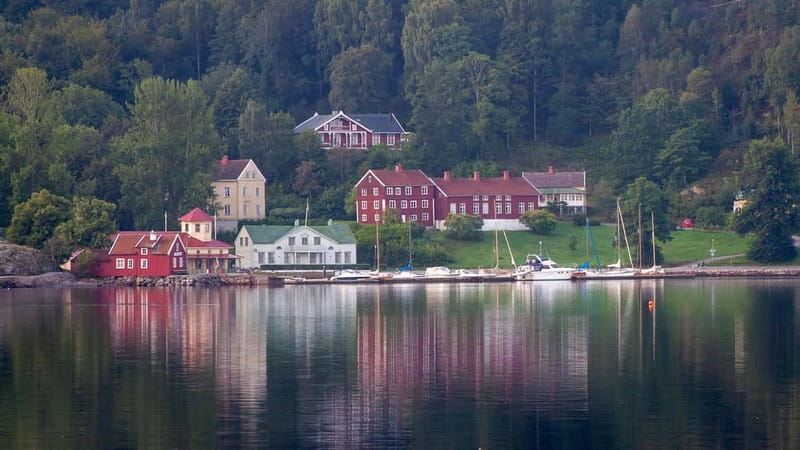 West Sweden: 3-Day Sea Kayak Camp with Seaside Accommodation - Who Is This Experience Best For?