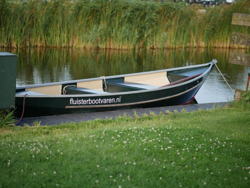 Whisperboat rental in beautiful area close to Amsterdam - Key points / Takeaways