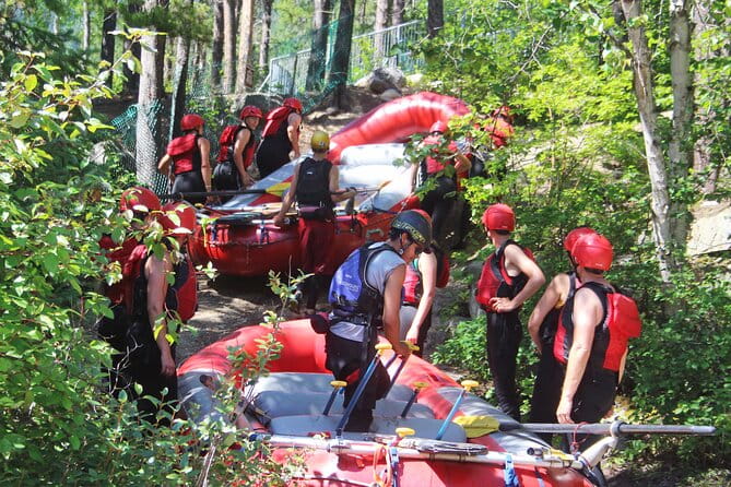 Whitewater Rafting on Jaspers Fraser River - Weather Conditions and Group Size