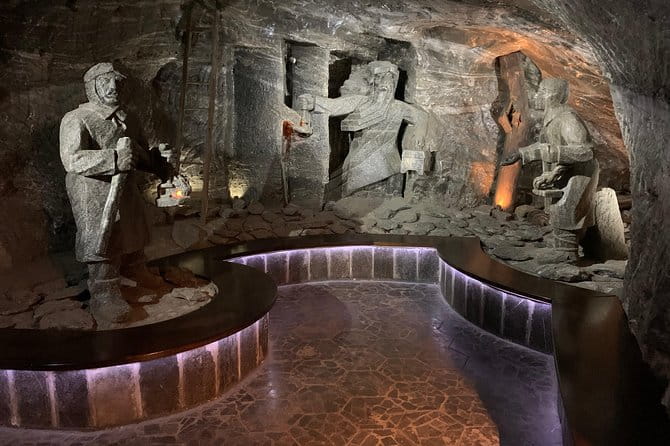 Wieliczka Salt Mine Guided tour from Krakow with a private car - FAQ