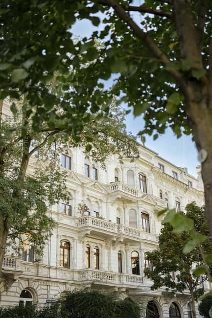 Wiesbaden: Multicultural Westend - public tour - Key Points / Takeaways