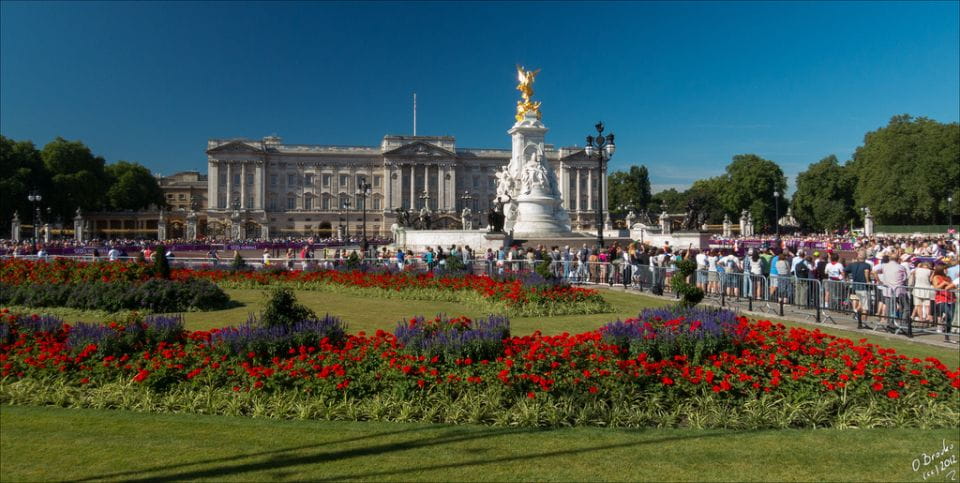 Windsor Castle and Buckingham Palace Full-Day Tour - Frequently Asked Questions