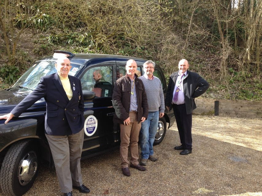 Windsor Castle & Hampton Court Palace VIP Black Taxi Tour - Key Points