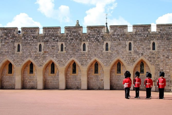 Windsor Castle Independent Visit With Private Driver Up To 3 People - Price and value