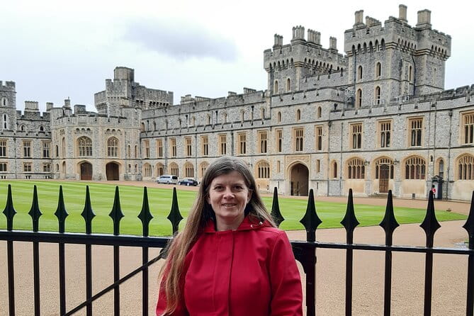 Windsor Castle Private Walking Tour with Accredited Expert Guide - Practical Tips for Making the Most of Your Tour