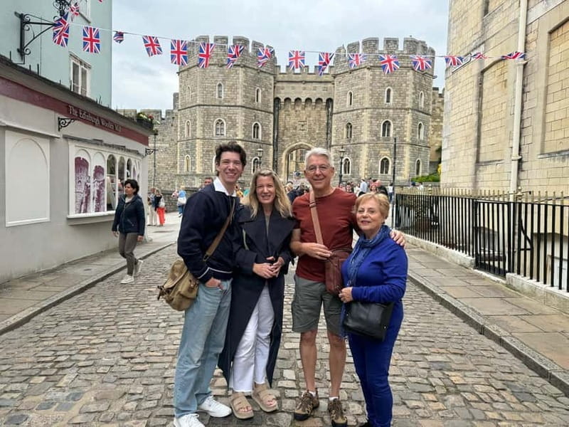 Windsor Town Daily Walking Tour (11am & 2pm) - FAQ