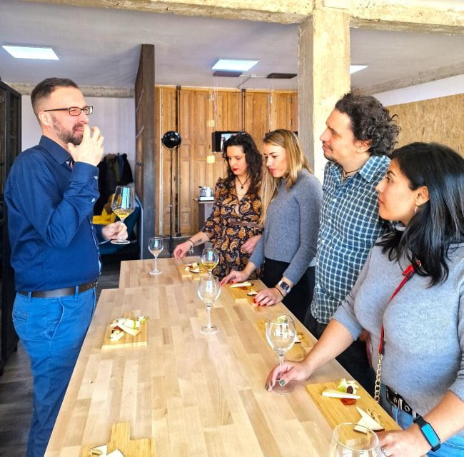 Wine and Cheese Tasting in the Heart of Madrid - Tasting Experience Highlights