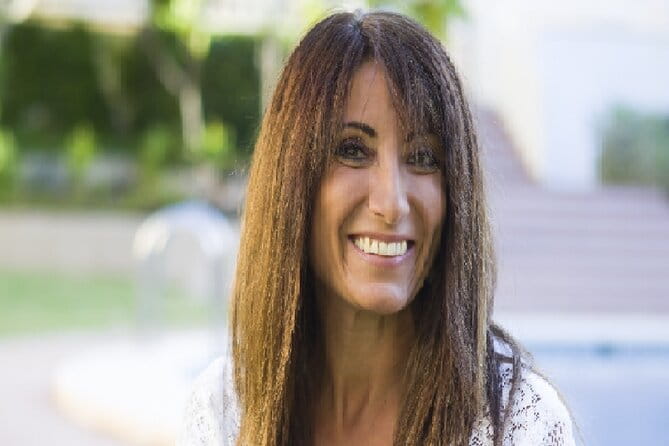 Wine and Tapas Tasting Tour from Alicante, Private Van - Why This Tour Is a Good Deal