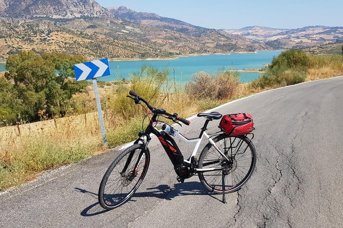 Wine, Tapas & Lake Zahara by e-bike incl Ronda pickup (full day) - Who Should Consider This Tour?