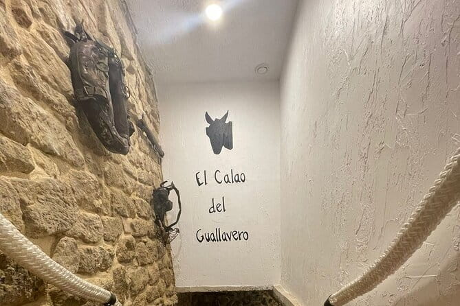Wine Tasting at Calado EL Guallavero - Discovering the Hidden Depths of Laguardia’s Cellars