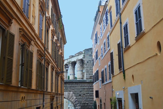 Wine Tasting, Food & Sightseeing Tour in Rome with local guide - Hidden Bars and Intimate Venues