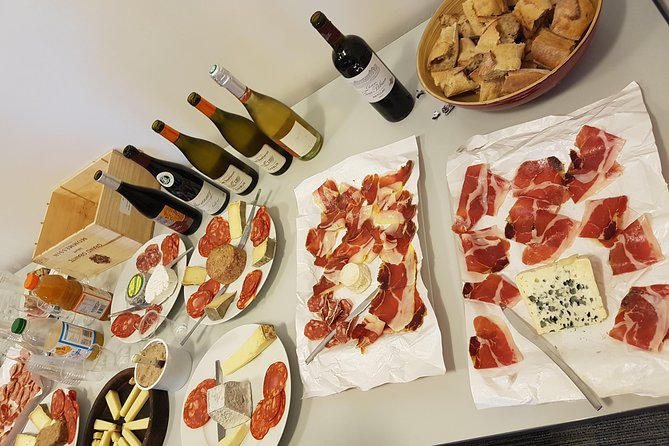 Wine Tasting in Paris Saint Germain Des Pres - Participants and Activity Details