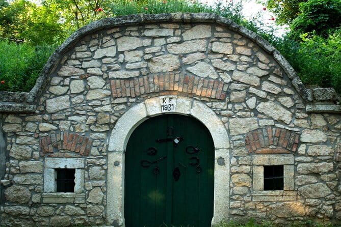 Wine Tasting in the Countryside from Budapest - What to Expect on the Day