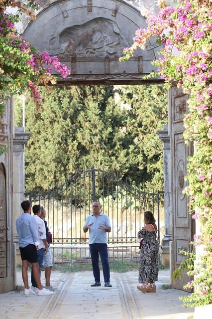 Wine Tasting whit Painting Lesson in Baglio Florio - A Closer Look at the Wine Tasting and Painting Experience at Baglio Florio