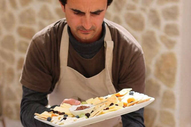 Wine tasting with wines from the smallest wineries in Mallorca - Key Points