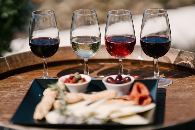 Wine Tour Santorini - Wine Tastings and Gourmet Snacks