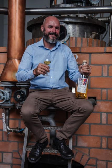 Winery tour with tasting of TrentoDoc and Grappa - Tasting and Sensory Experience