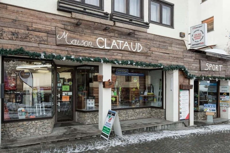 Winter Equipment Rental - Maison Clataud Sestriere "AL BARACHIN" - The Experience of Renting at Maison Clataud: A Practical Overview