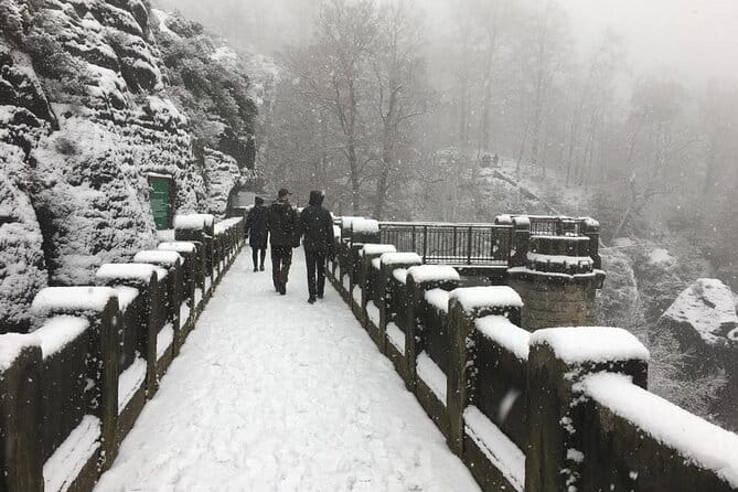 Winterland Tour to Bohemian and Saxon Switzerland from Prague - The Itinerary: A Day of Landmarks and Scenic Walks