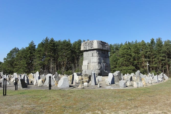 Wolfs Lair & Treblinka Tour in 1 Day From Warsaw - Key Points