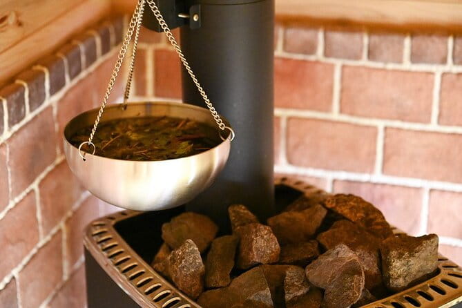 Wood Burning Sauna With Bus Dwelling Aesthetic - Exploring the Unique Sauna Experience